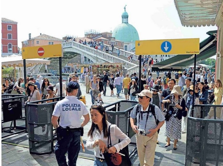 VENEZIA A PAGAMENTO?